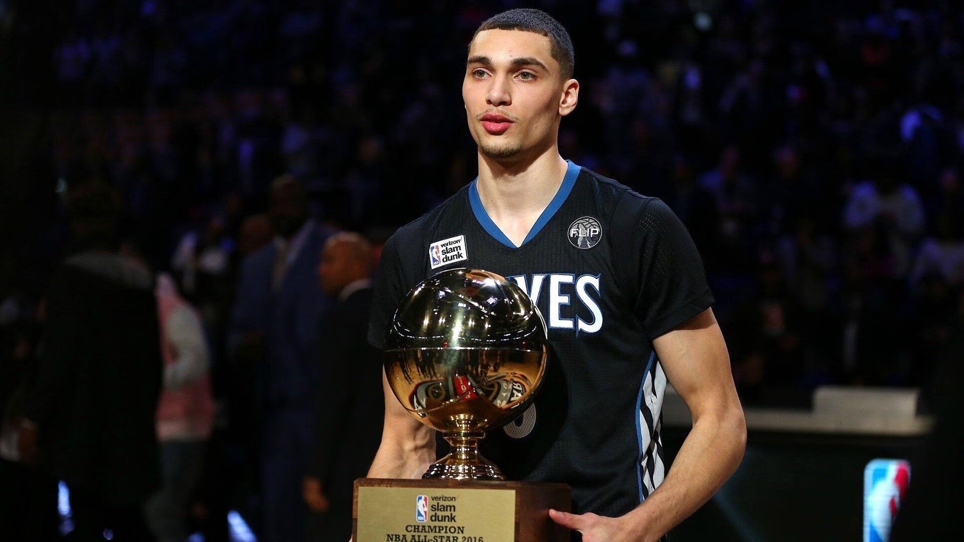 九游娱乐APP-伊朗联赛季后赛争夺激烈，伊朗大概率无缘12强赛