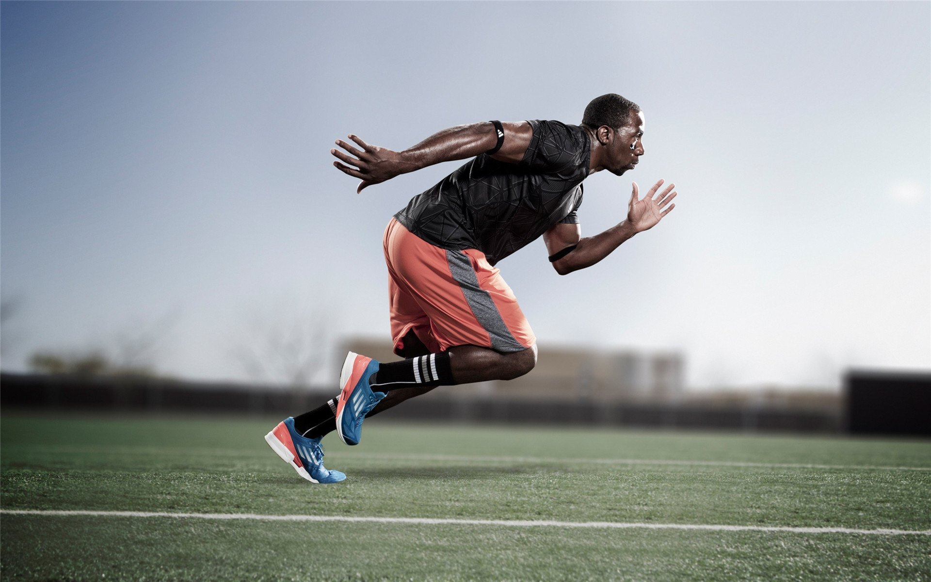 九游体育博彩-太阳队老将发声：年轻人要继续努力，太阳队老队员